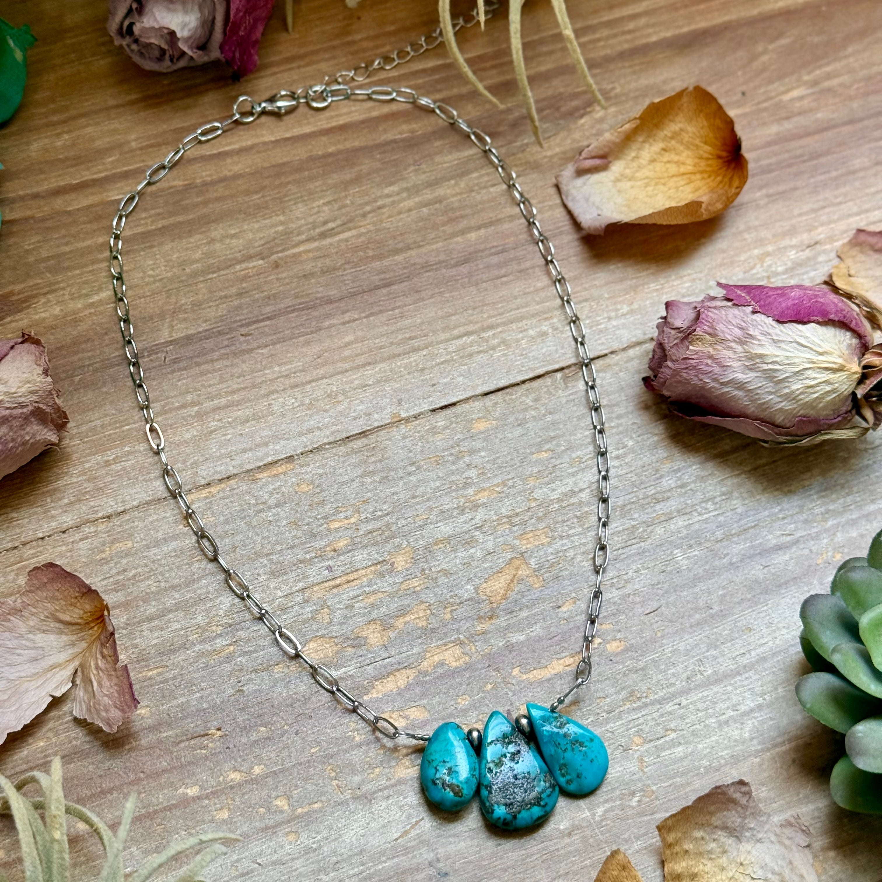 15” Turquoise Teardrop Chain Necklace – Silver Plated Paperclip