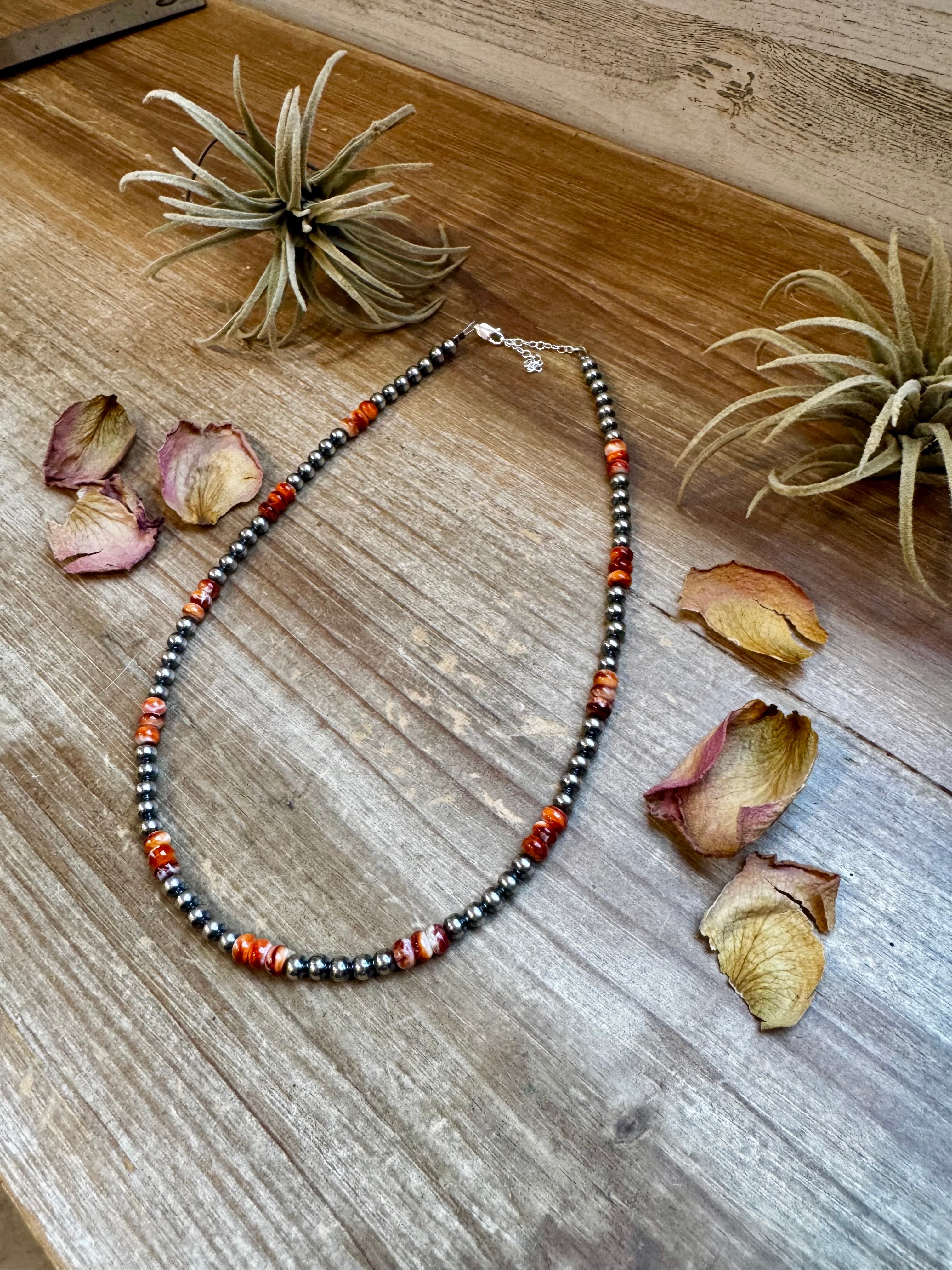 18-Inch Sterling Silver Pearl Necklace with Spiny Oyster (5mm)