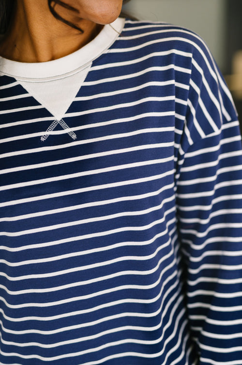 Almost Therapeutic Zenana Pullover in Navy