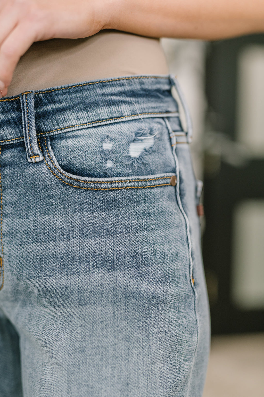 Judy Blue Mid Rise Boyfriend Jeans – Distressed Stretch Denim
