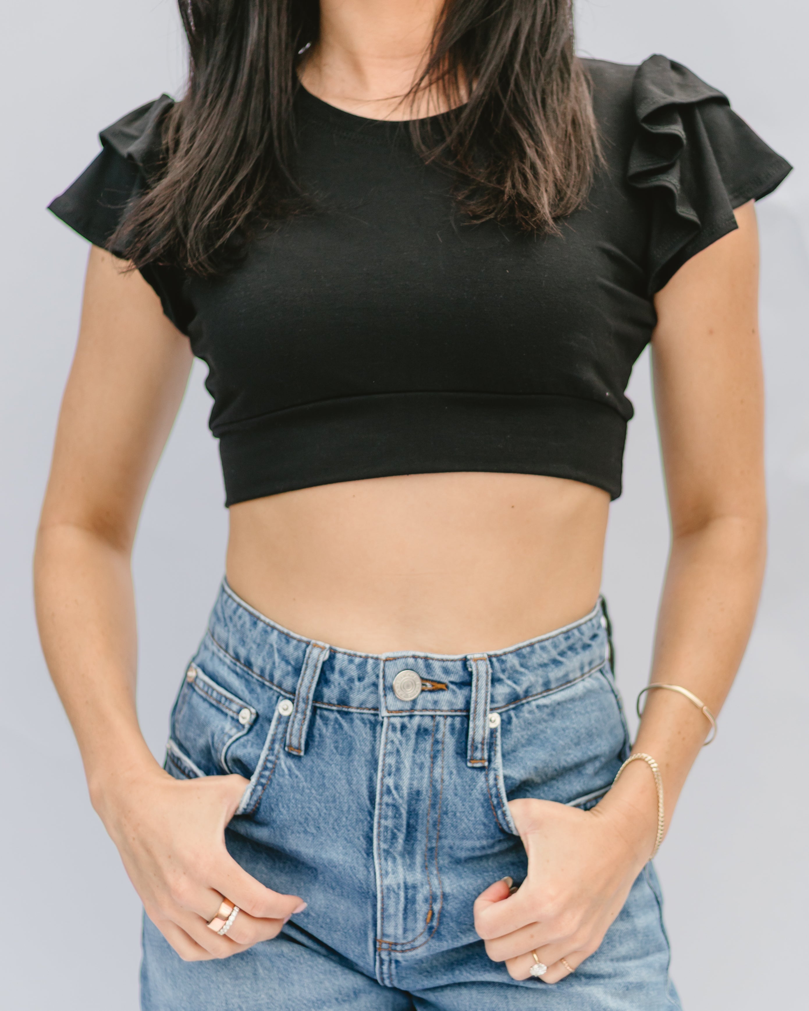 Ruffle Sleeve Halftee