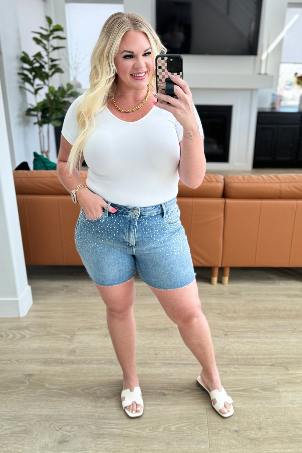 Judy Blue High Rise Rhinestone Cutoff Shorts – Distressed Stretch Denim