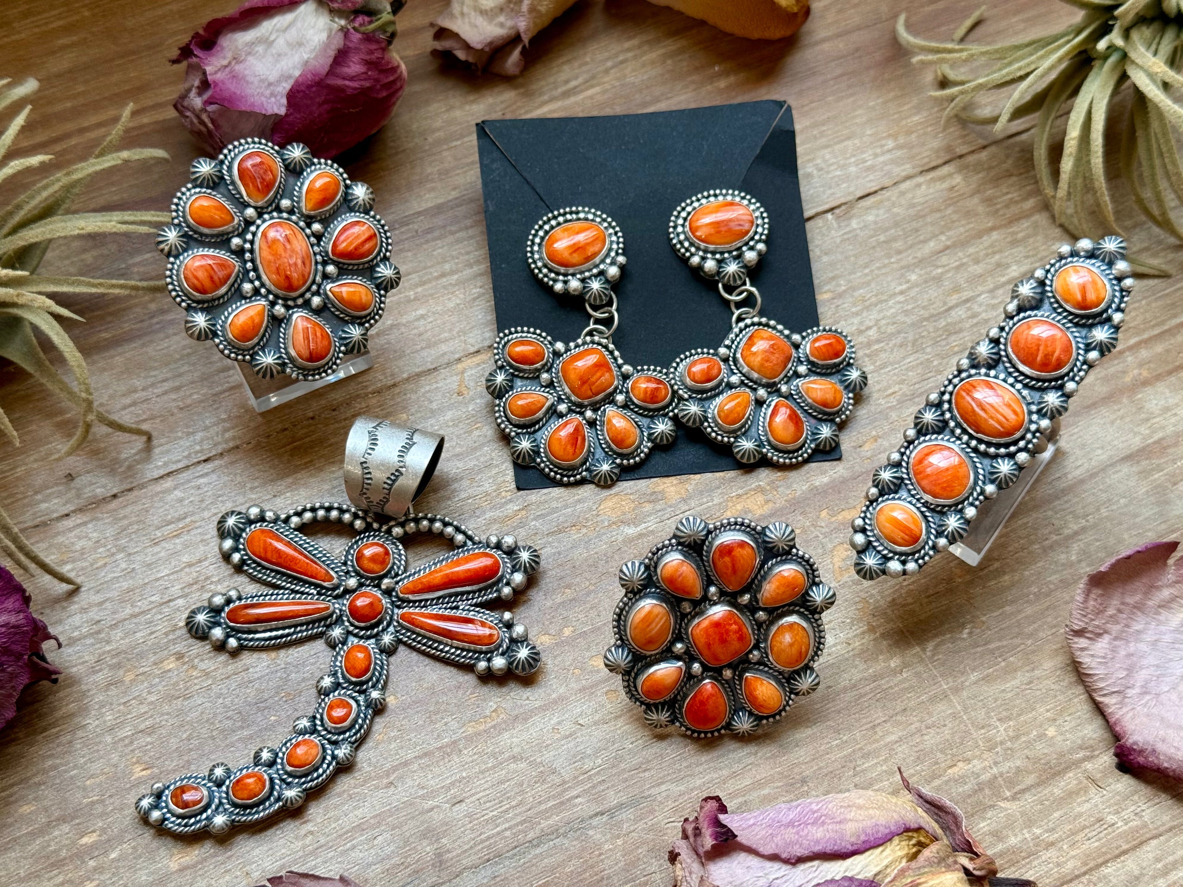 Orange Spiny Oyster Cluster Ring – Sterling Silver Mosaic Ring Size 7.5 | Shay Pfeiffer