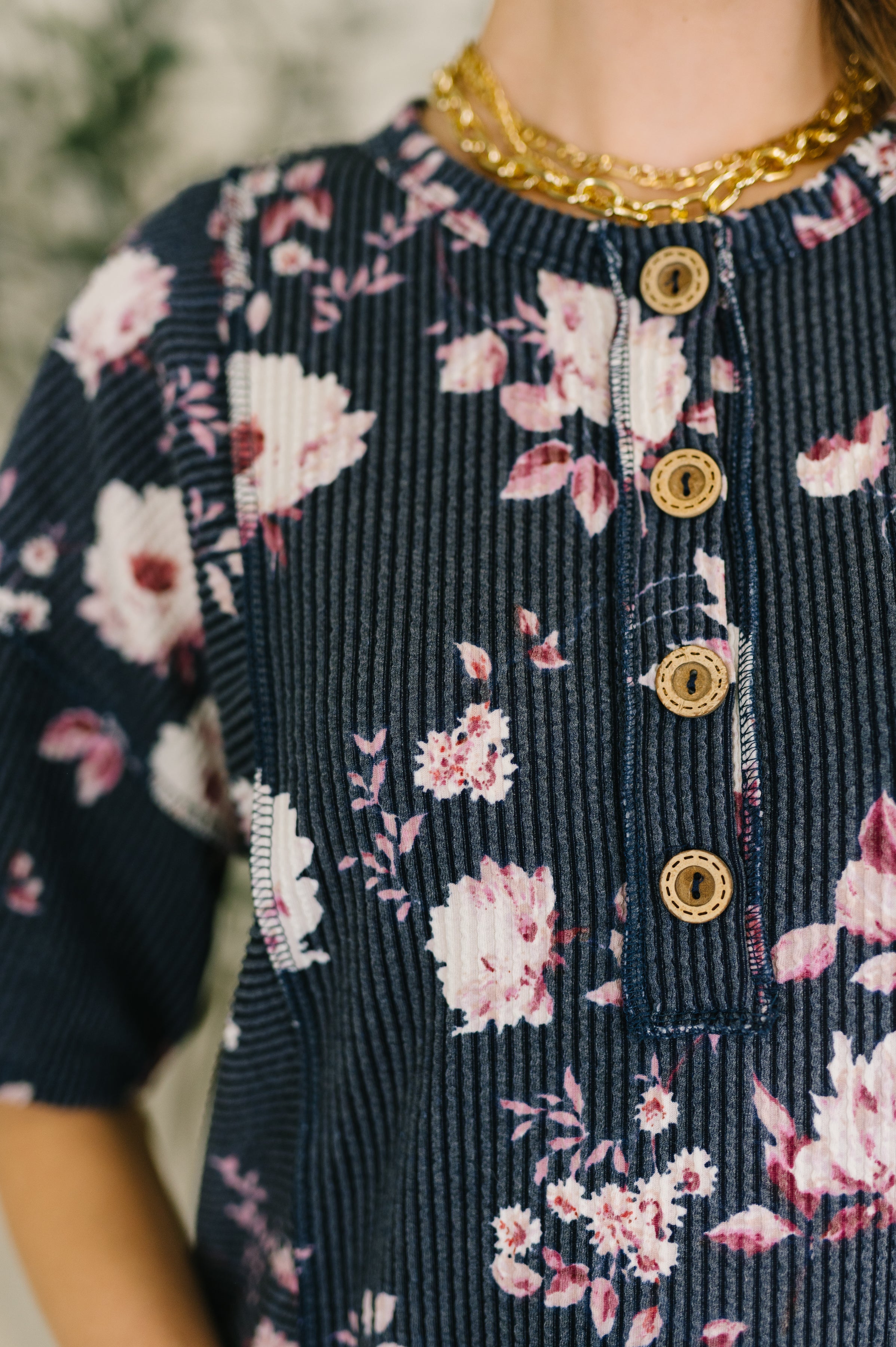 Floral Henley Top – Cable Ribbed Stretch Short Sleeve Shirt