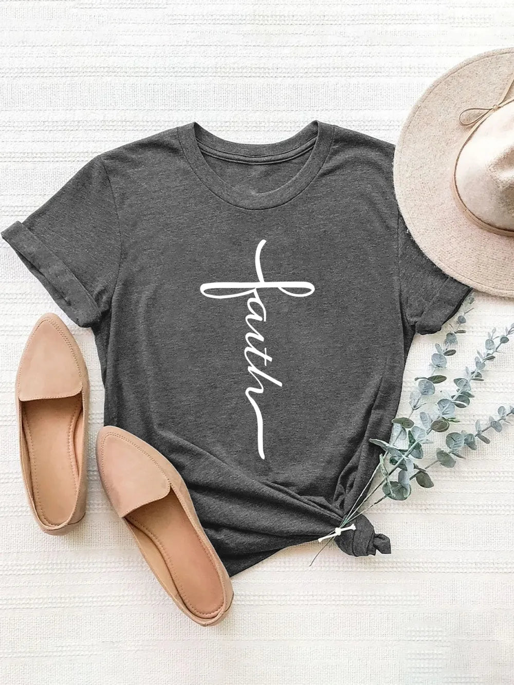 Gray faith graphic tee with a relaxed fit. Simple, stylish, and easy to layer under jackets or pair with jeans and sneakers.