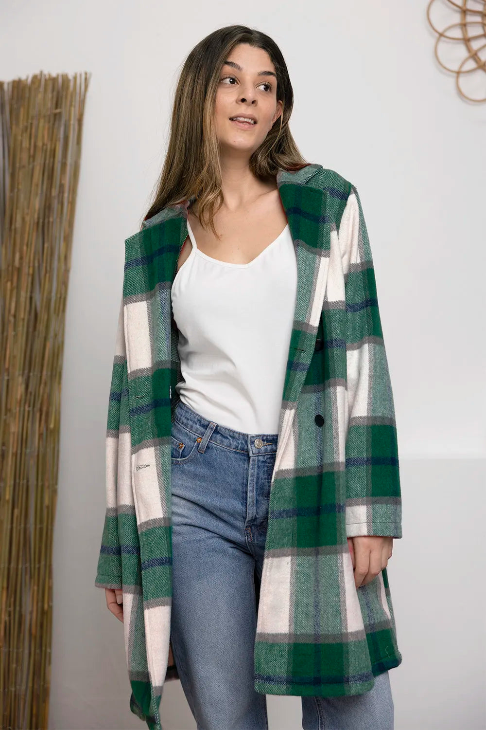 Green plaid button-up coat, lapel collar, lightweight unlined fabric, front patch pockets, classic casual layering style, sizes S–3X