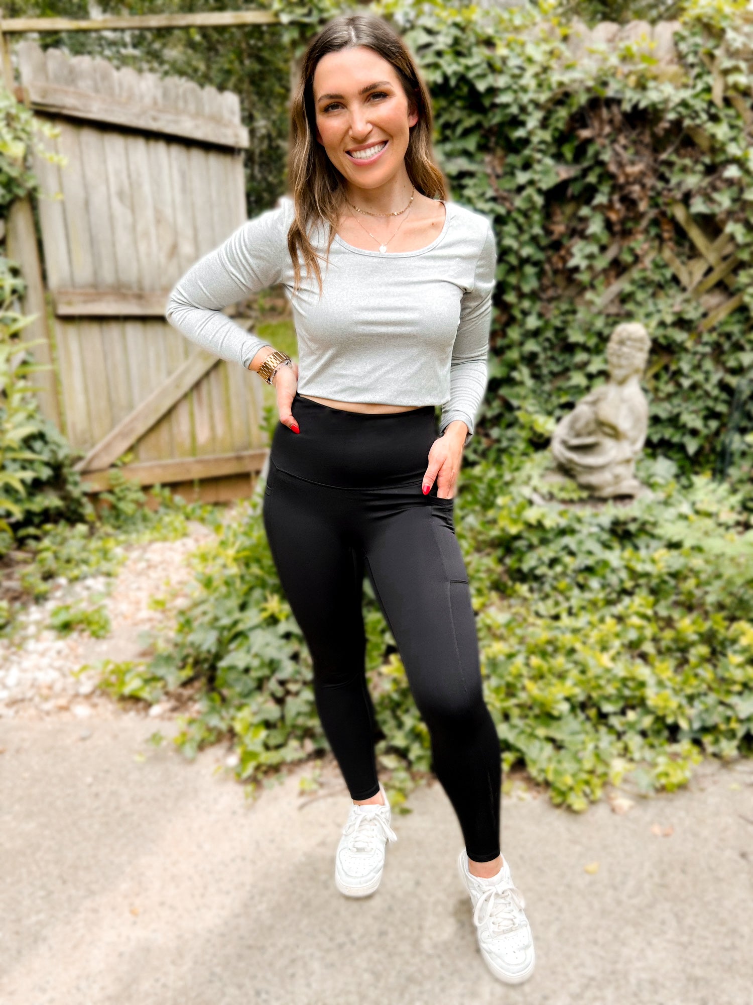 Pocketed Suck & Tuck Leggings