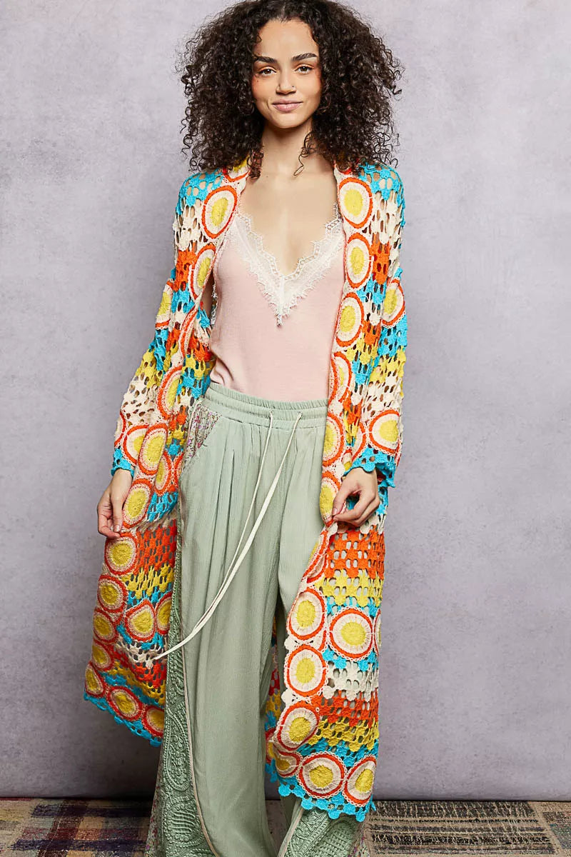 Women’s POL open-front crochet cardigan with scalloped edge detail, soft textured knit, long sleeves, lightweight vintage-boho layering for casual everyday outfits.